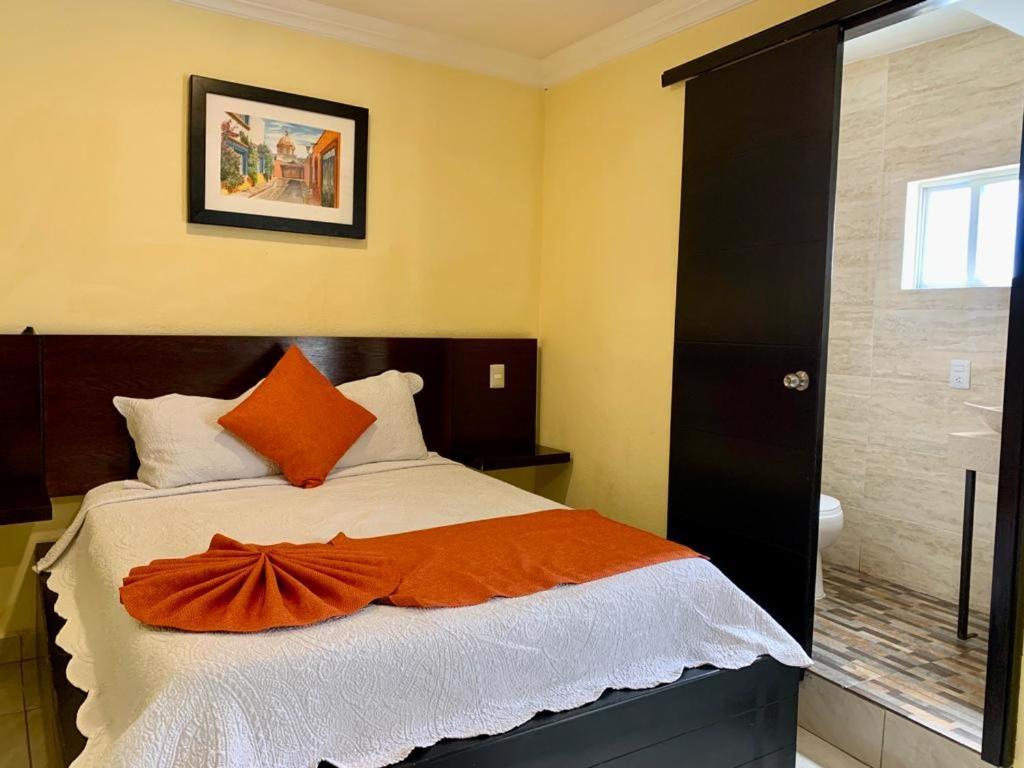 Hotel Boutique Rosa De Lima Santa Rosa de Jauregui ภายนอก รูปภาพ